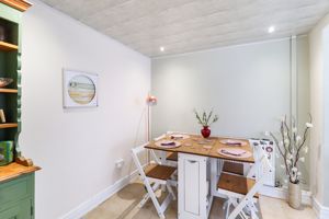 Photo 25- click for photo gallery